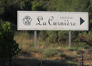 Pancarte Chateau La Curnière